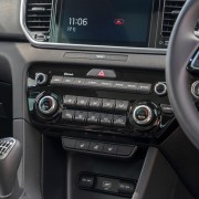 13-kia-sportage-2020-road-test-review-update-climate-controls