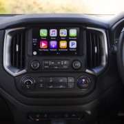 Holden-MY17-Colorado-Centre-Console