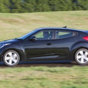 hyundai-veloster-side