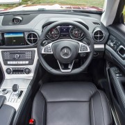mercedes-benz-sl-dashboard