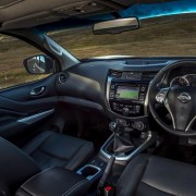 nissan-navara-dashboard