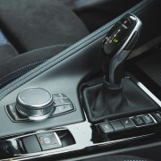 20-bmw-x2-m35i-2019-rt-centre-console