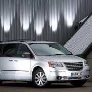 chrysler-voyager-static
