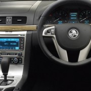 holden-commodore-ve-interior