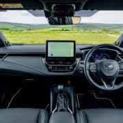 toyota_corolla_interior